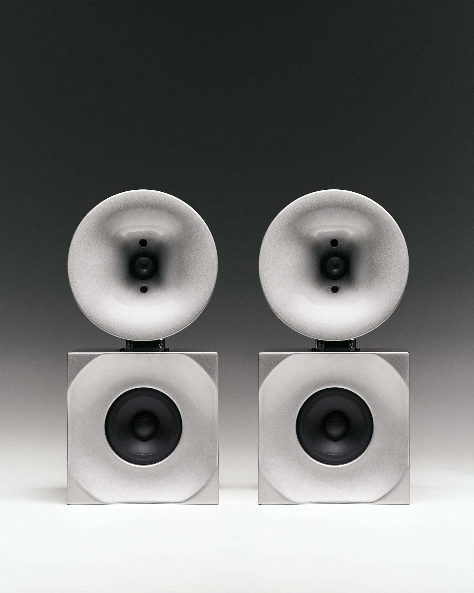 Hush in Silver [Pre-Order]