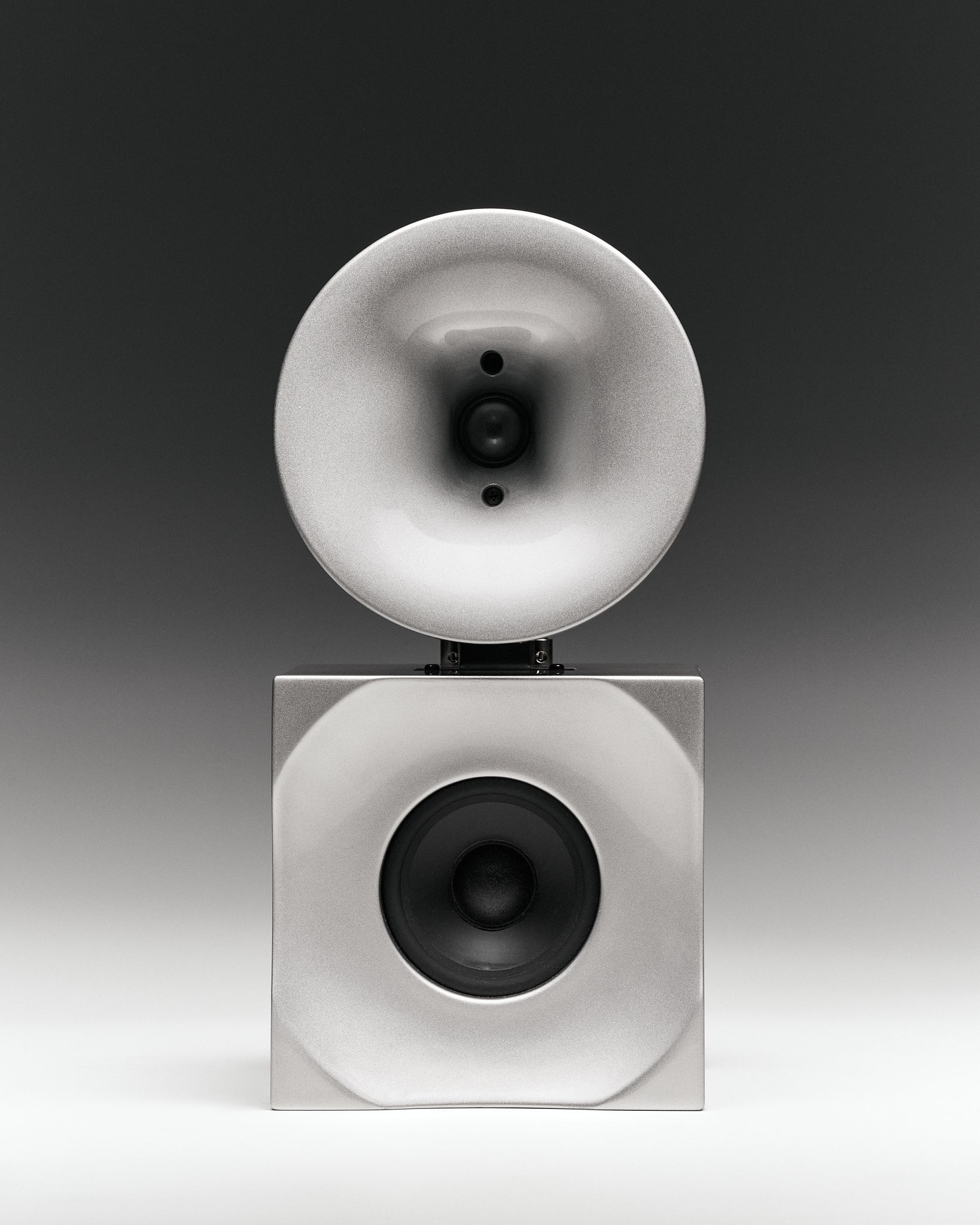 Hush in Silver [Pre-Order]